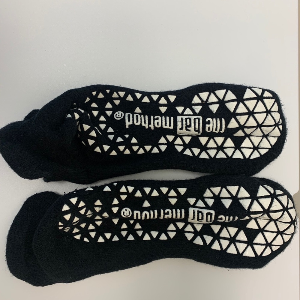 Bar Method Grip Socks - Picture 3 of 3